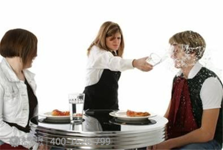 在加拿大，不給小費后果會很嚴(yán)重