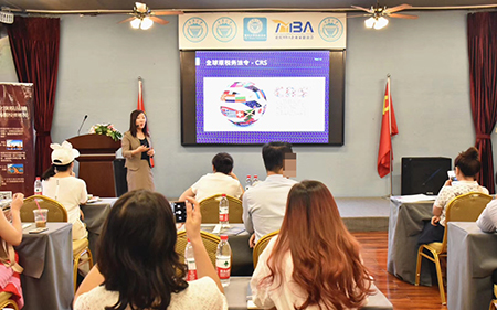 美國專場活動現(xiàn)場 移民美國